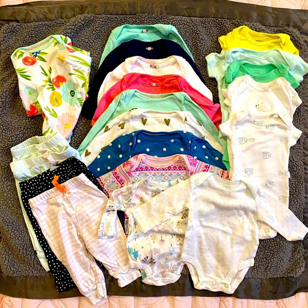 Newborn Girl Essentials - 21 pieces